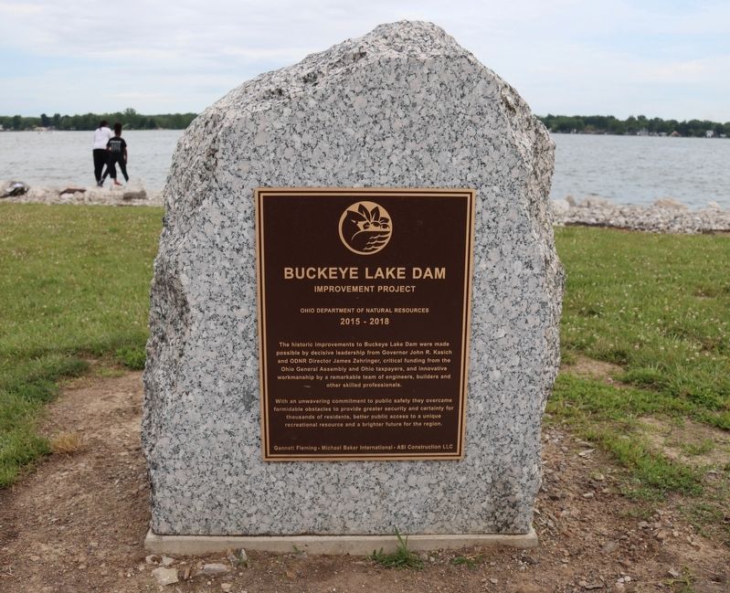 Buckeye Lake Dam Marker image. Click for full size.