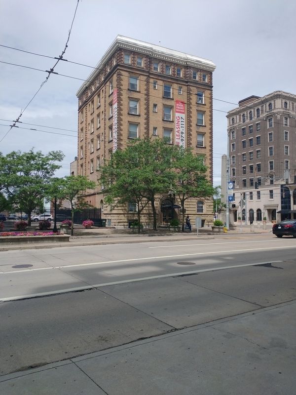 Original Site Of The Newcom Tavern Marker image. Click for full size.