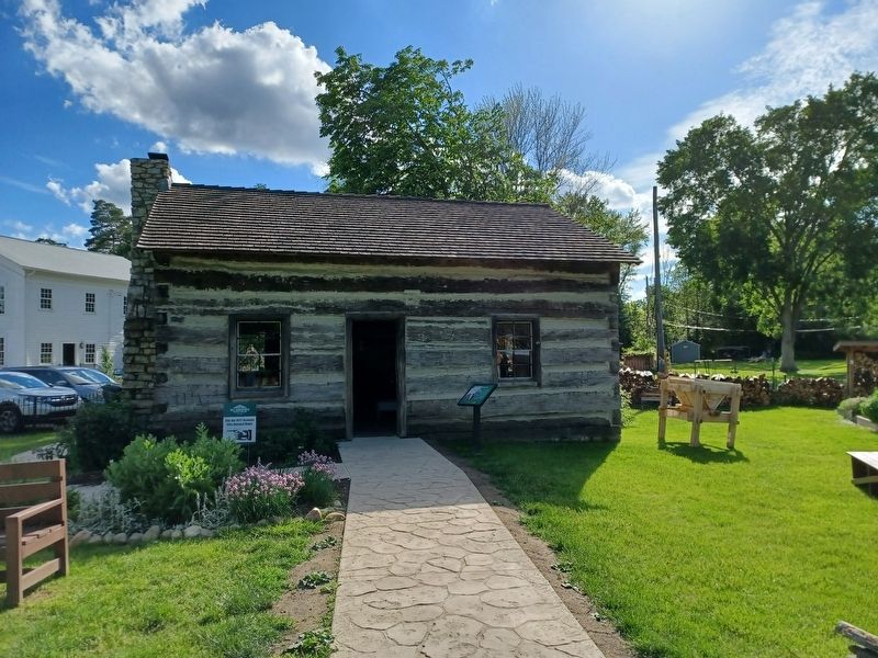Settler's Cabin and Marker image. Click for full size.