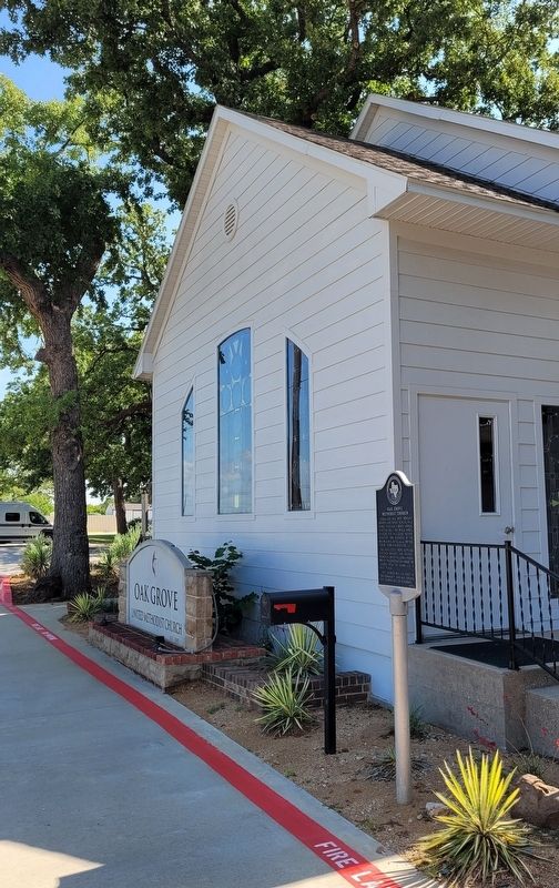 The front entrance to Oak Grove Methodist Church and Marker image. Click for full size.