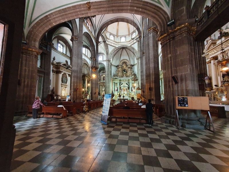 An interior view of the Temple of the Professed or San José del Real. Click for full size. An interior view of the Temple of the Professed or San José del Real image. Click for full size.