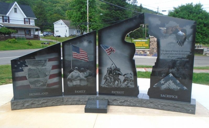 Gold Star Families Memorial image. Click for full size.