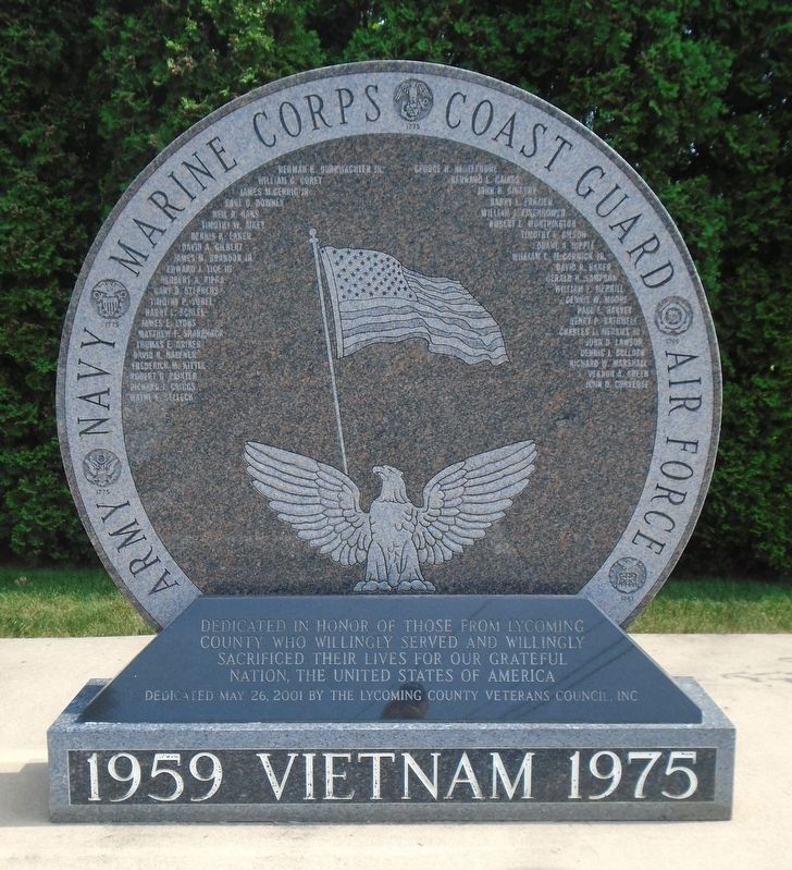 Vietnam War Memorial. Click for full size. Vietnam War Memorial image. Click for full size.