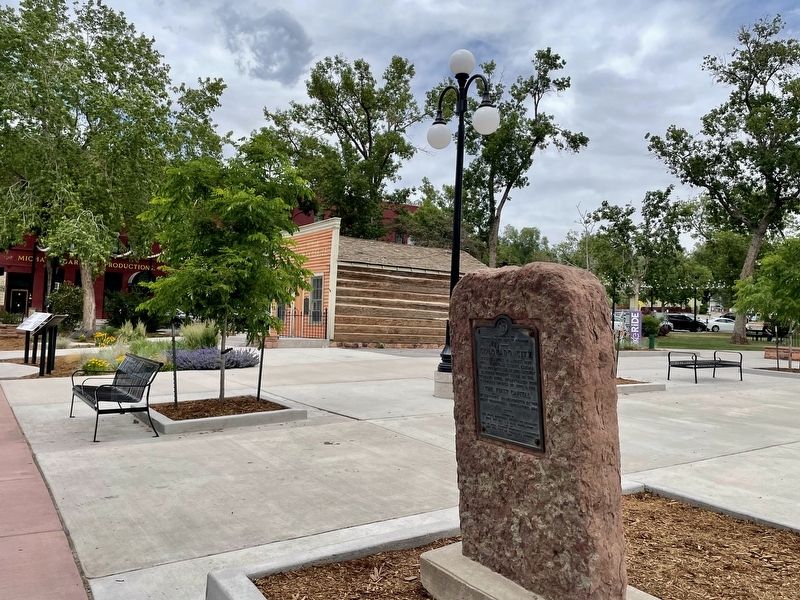 Colorado City Marker with <i>Dog House</i> in background.. Click for full size. Colorado City Marker with <i>Dog House</i> in background. image. Click for full size.