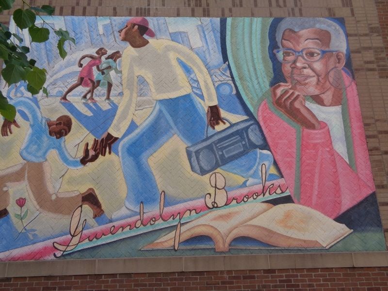 Gwendolyn Brooks mural image. Click for full size.