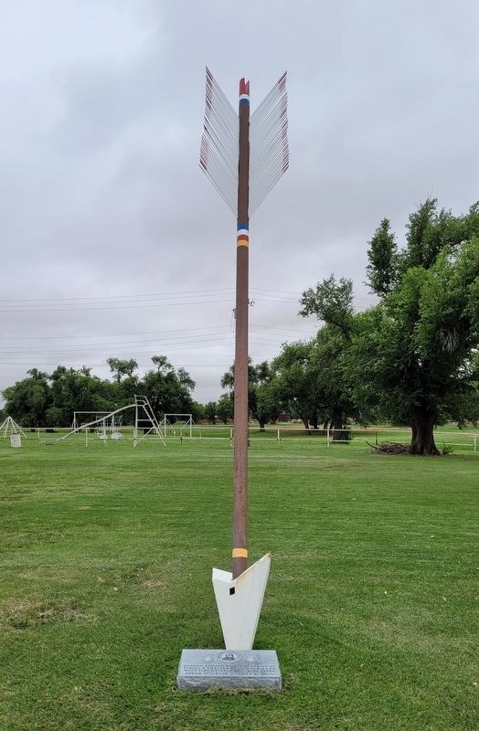 Quanah Parker Trail Marker and Arrow image. Click for full size.