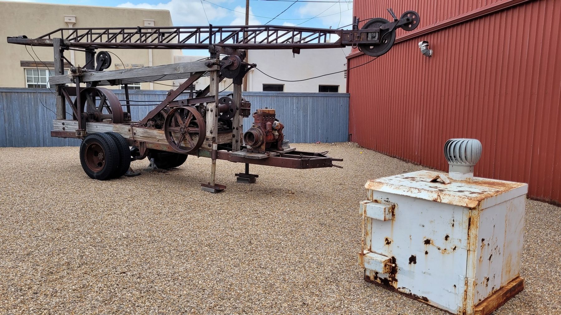 Nitro Storage Safe (right) & Do-It-Yourself Drilling Rig (left) image. Click for full size.