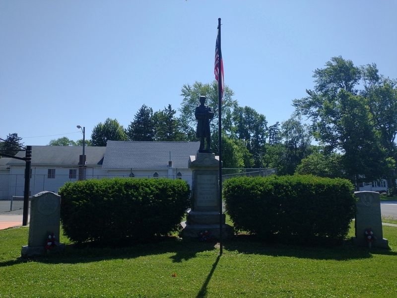 Petersburg Civil War Memorial image. Click for full size.