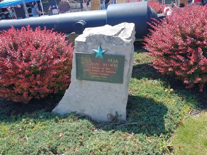 Dundee Veterans Memorial. Click for full size. Dundee Veterans Memorial image. Click for full size.