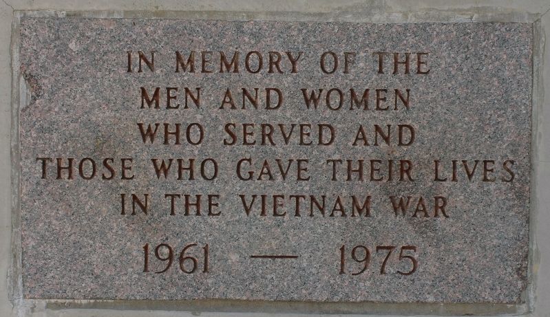 Danville Veterans Memorial image. Click for full size.