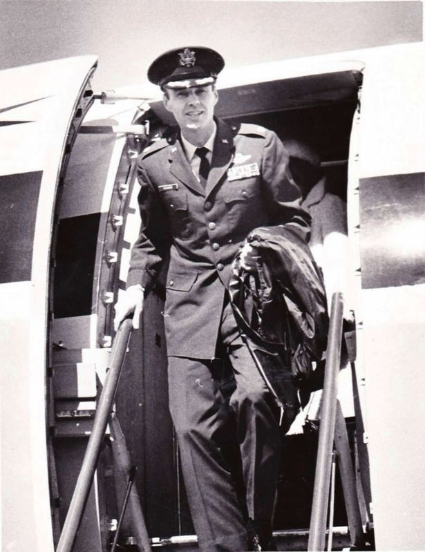 Robert Craner image. Click for full size.
