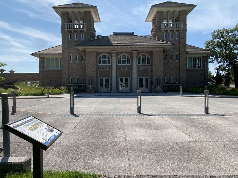 Marquette Pavilion and Marker image. Click for full size.