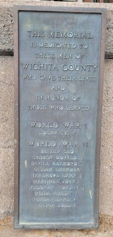Wichita County War Memorial image. Click for full size.