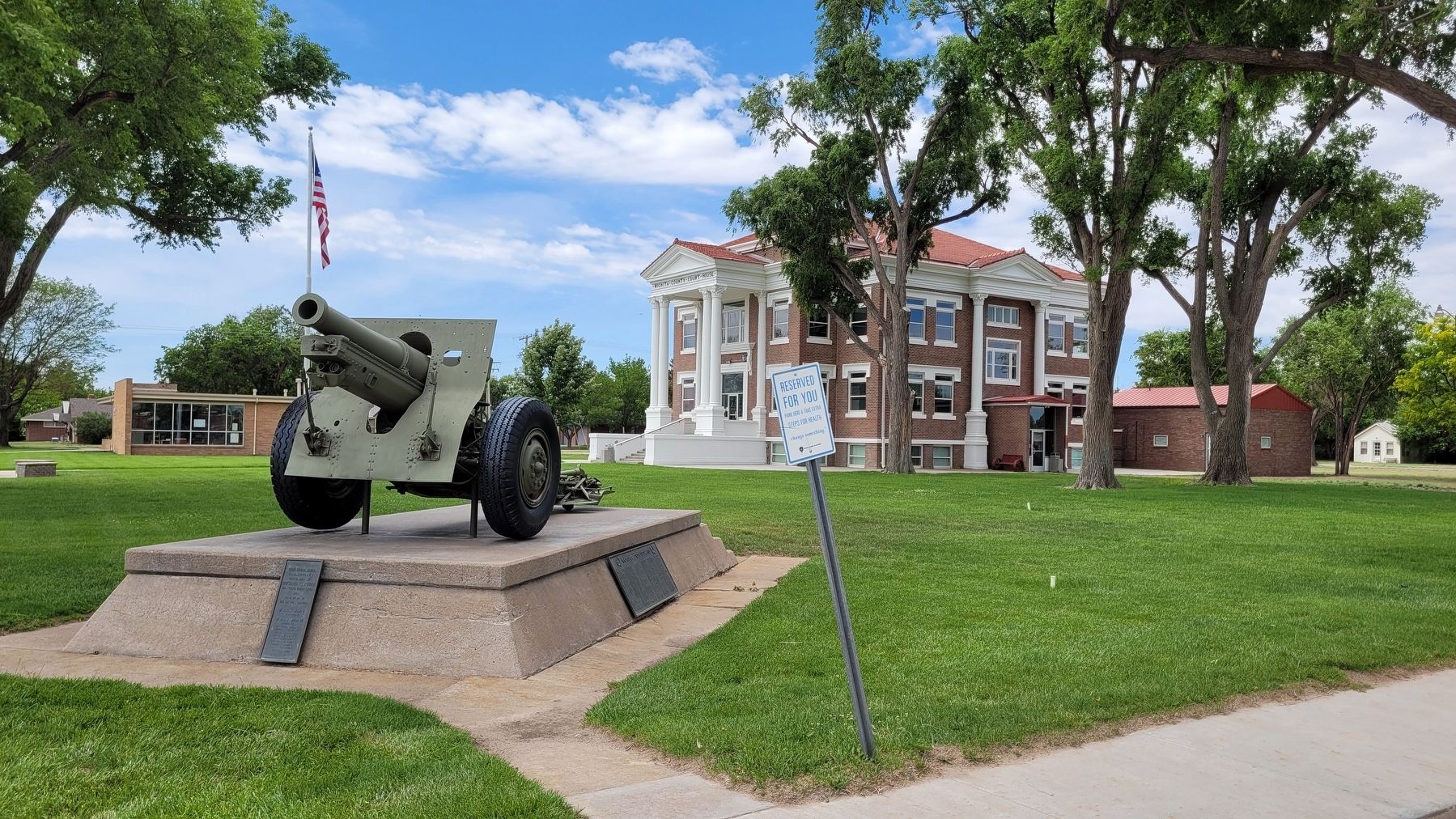 The Wichita County War Memorial is on the front of the cannon image. Click for full size.