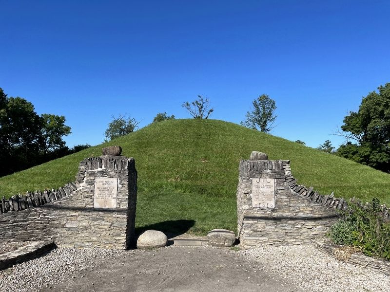 The Shrum Mound at John E. Campbell Memorial Park image. Click for full size.