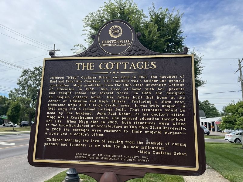 The Cottages side of the marker image. Click for full size.