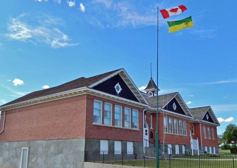 Old Morse School / Morse Museum and Cultural Centre (<i>southeast elevation</i>) image. Click for full size.