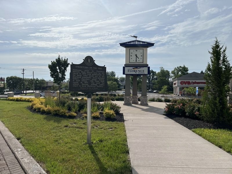 Stringtown on the Pike side of the marker image. Click for full size.