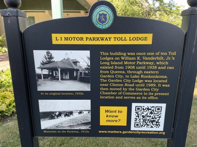L I Motor Parkway Toll Lodge Marker image. Click for full size.