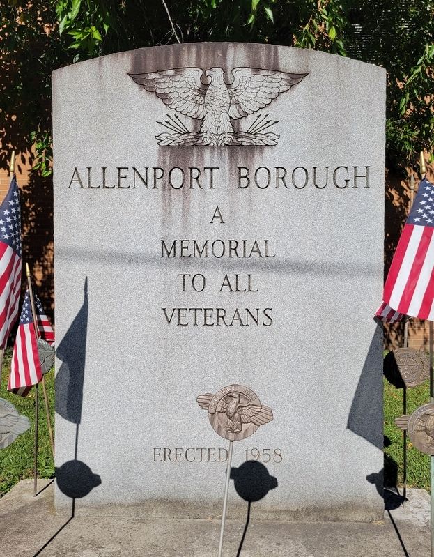 Veterans Memorial image. Click for full size.