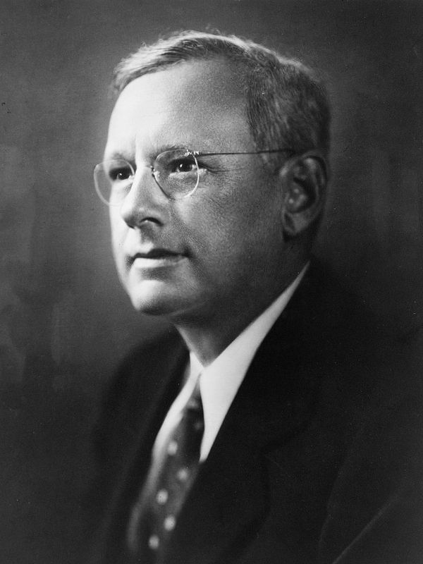 Alfred "Alf" Landon image. Click for full size.