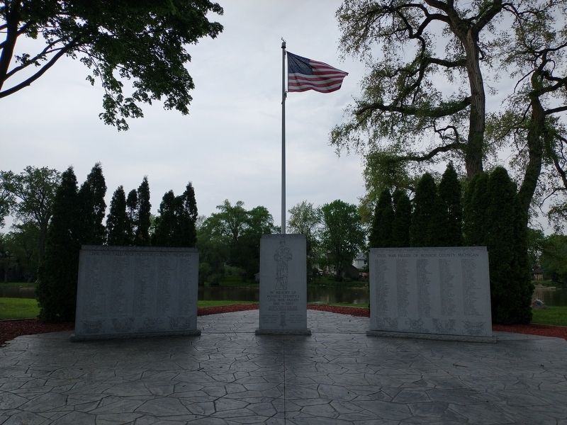 Monroe County Civil War Memorial image. Click for full size.
