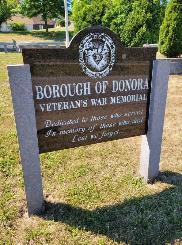 Borough of Donora Veteran's War Memorial Marker image. Click for full size.
