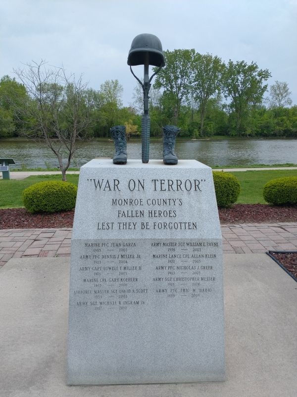 Monroe County War On Terror Memorial image. Click for full size.