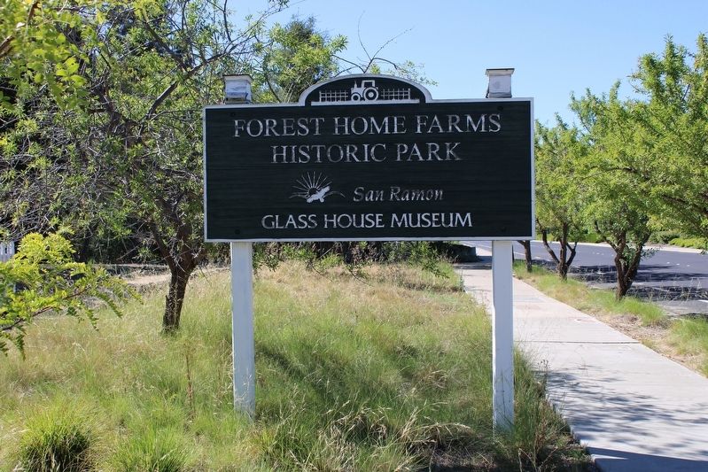 The Glass House Park Entrance Sign image. Click for full size.