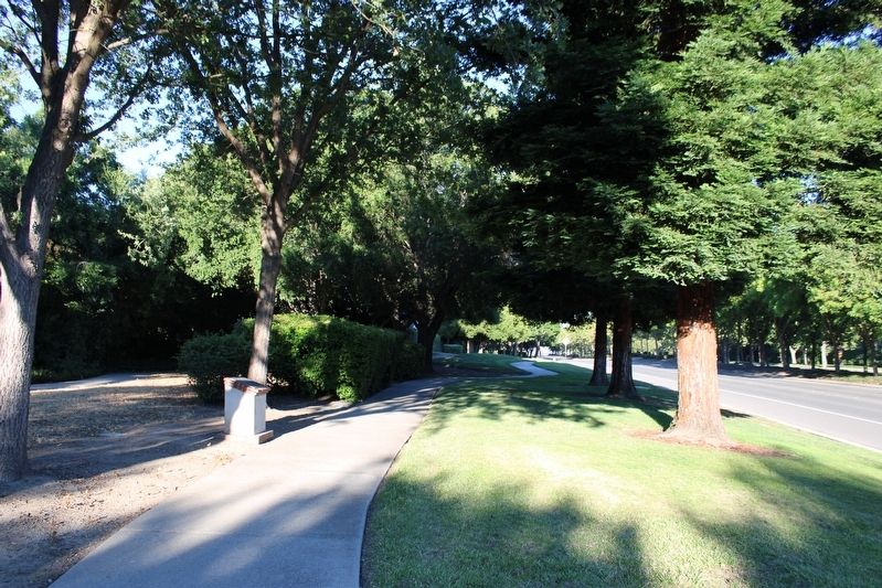Site of Sycamore School Marker image. Click for full size.