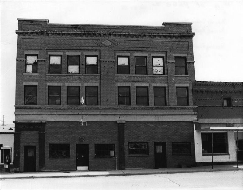 Mancos Opera House image. Click for more information.