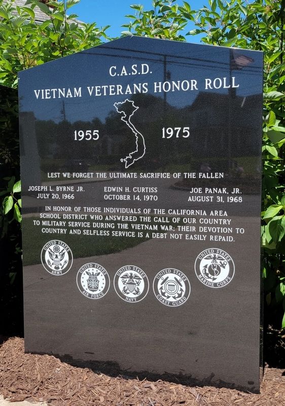 C.A.S.D. Vietnam Veterans Honor Roll Marker image. Click for full size.
