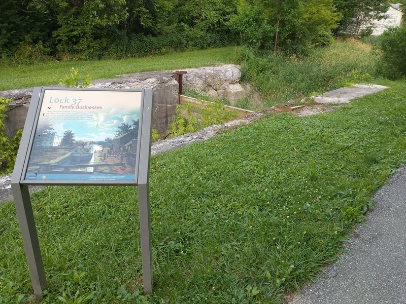 Lock 37 Marker image. Click for full size.