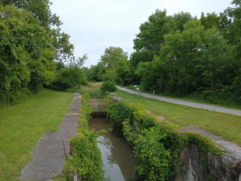 Lock 37 image. Click for full size.