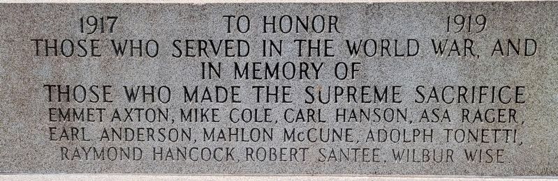 Veterans Memorial (East Face) image. Click for full size.