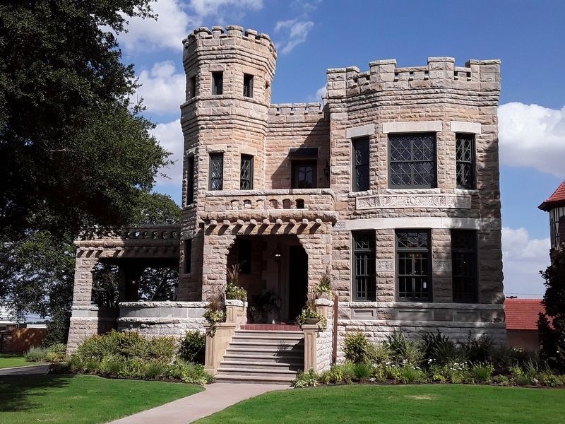 The Cottonland Castle (July 2022) image. Click for full size.
