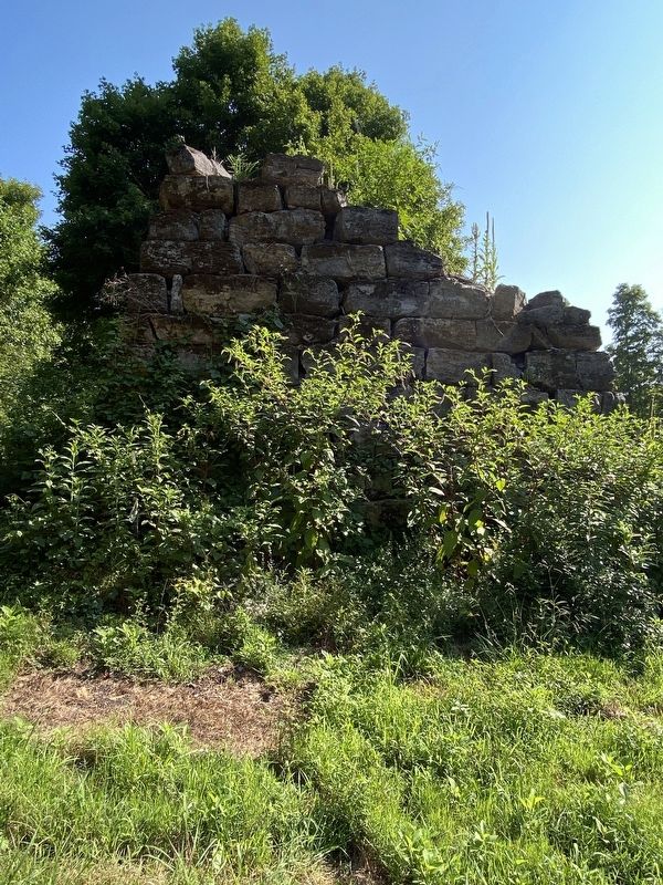 Left side of the furnace image. Click for full size.
