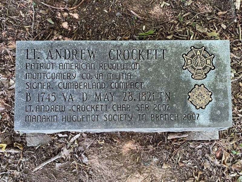Lt. Andrew Crockett’s headstone placed by the S.A.R. image. Click for full size.