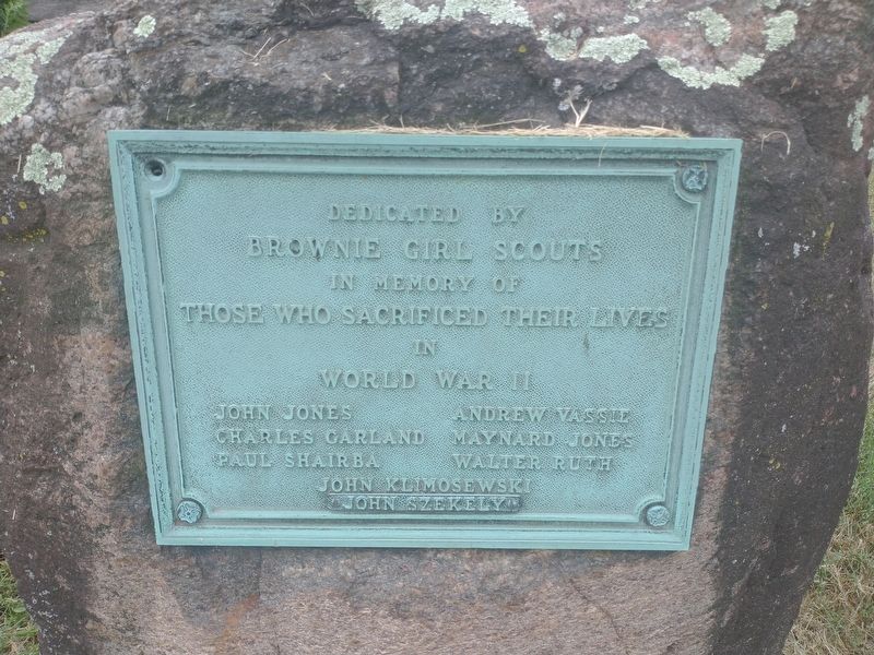 Brownie Girl Scouts World War II Memorial image. Click for full size.