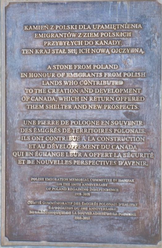Polish Immigration Memorial image. Click for full size.