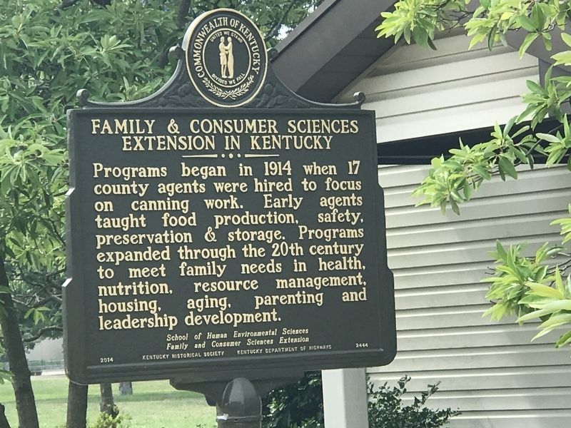 Family & Consumer Sciences Extension in Kentucky Marker side image. Click for full size.