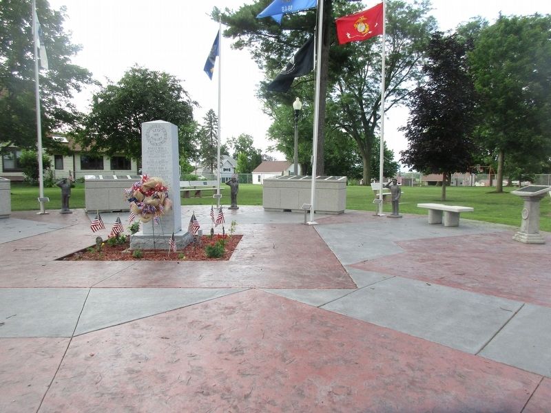 Benton Wisconsin Veterans Memorial image. Click for full size.