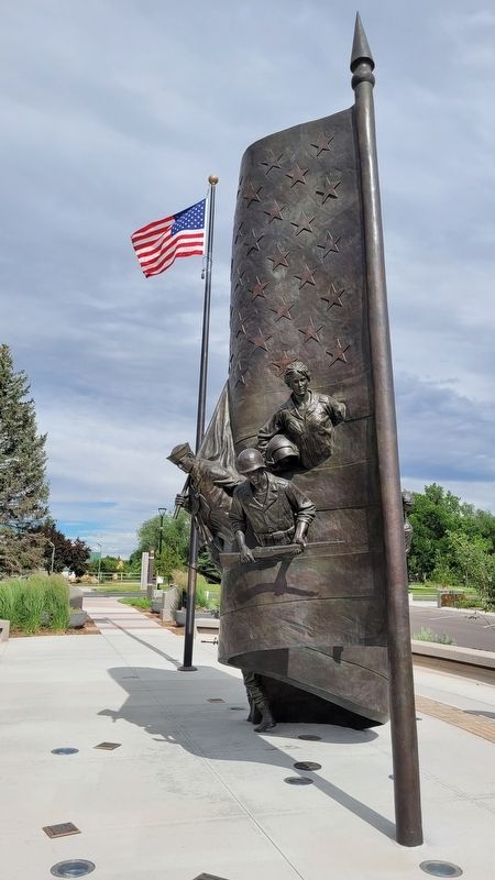 The front of the Northglenn Veterans Memorial image. Click for full size.