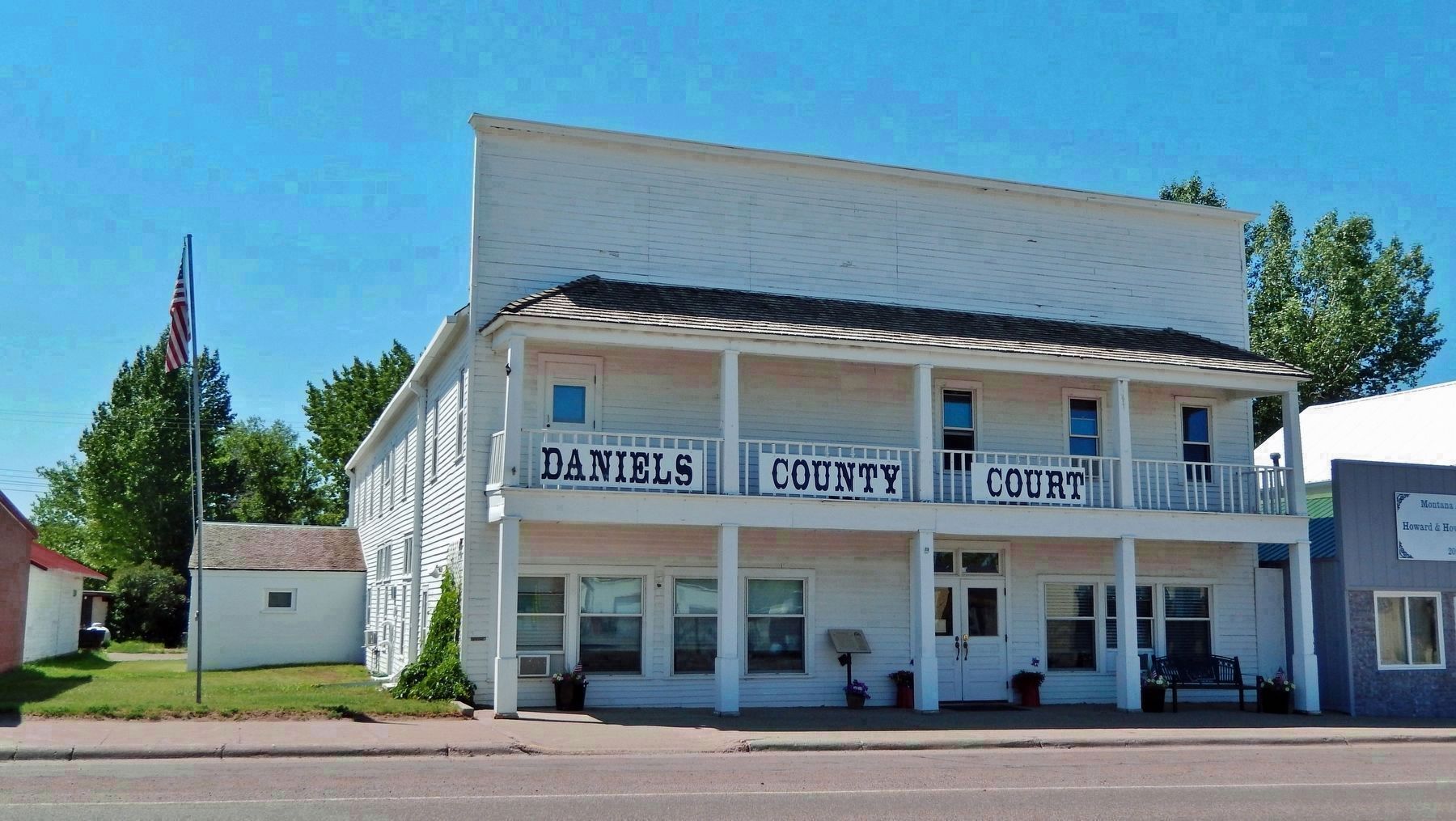 Daniels County Courthouse (<i>east/front elevation</i>) image. Click for full size.