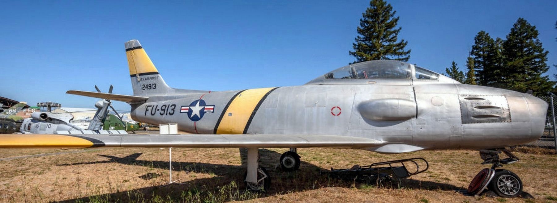 RF-86F Sabre image. Click for full size.