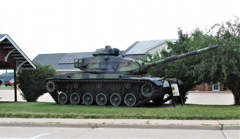 M60A3 Tank near the Dyersville Veterans Memorial image. Click for full size.