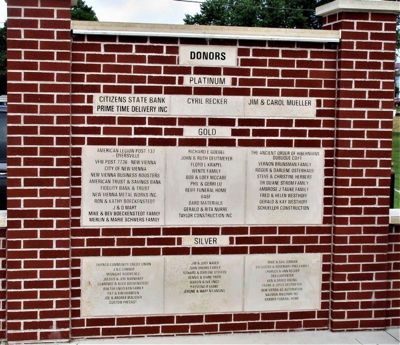 New Vienna Veterans Memorial Donors image. Click for full size.