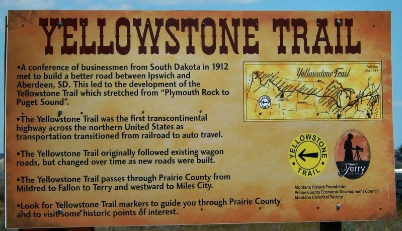 Yellowstone Trail Marker image. Click for full size.