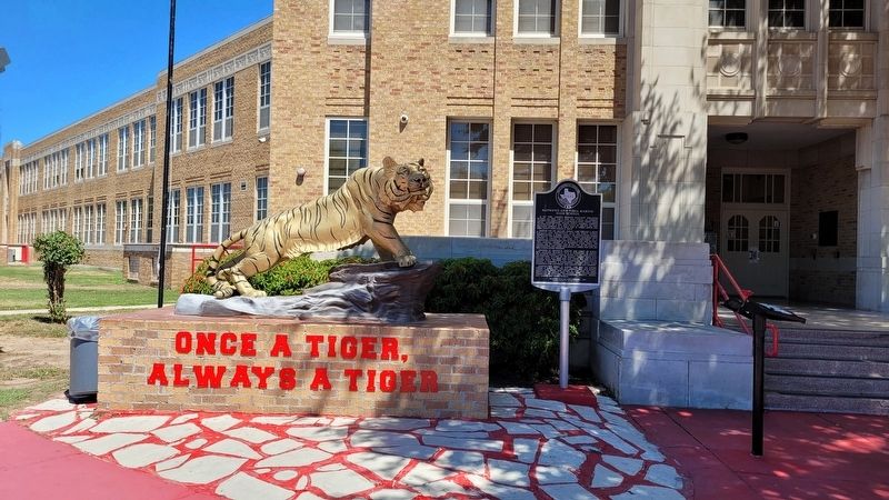 The front entrance to Raymond and Tirza Martin High School and Marker image. Click for full size.