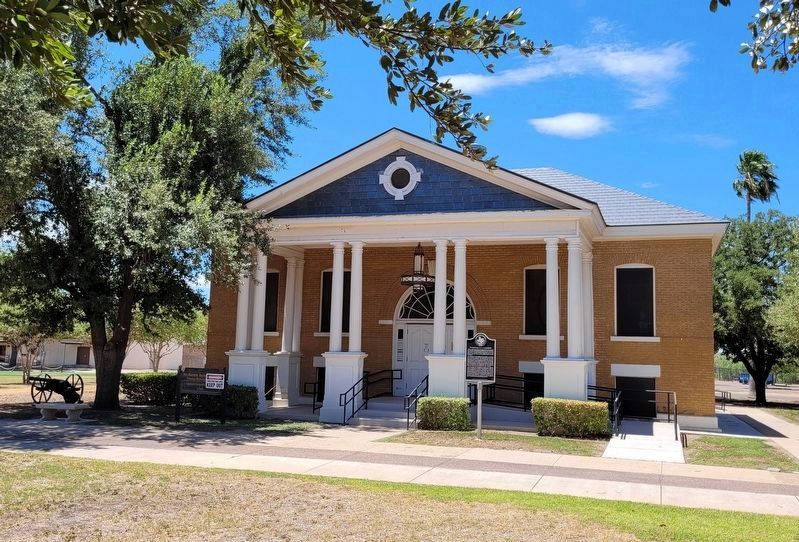 The David Barkeley Cantu Memorial Chapel and marker in his name image. Click for full size.